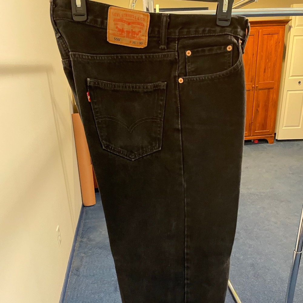 MENS LEVI BLACK JEANS 550 WAIST 36 LENGTH 30